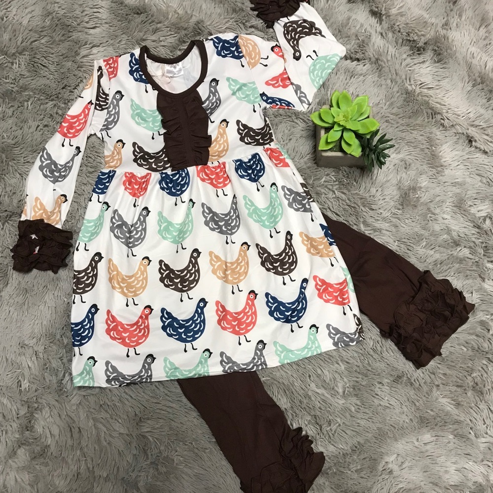 Chicken Top with Ruffle leggings